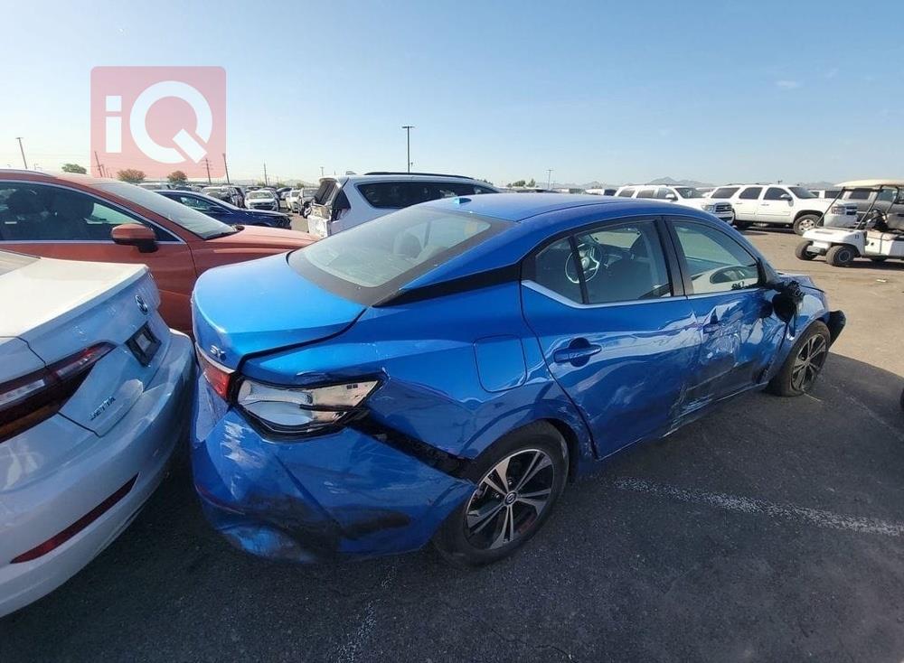 نيسان سنترا